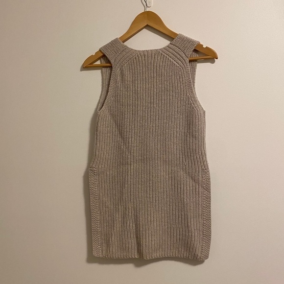 👢 WILFRED Knitted Tunic - Picture 3 of 3